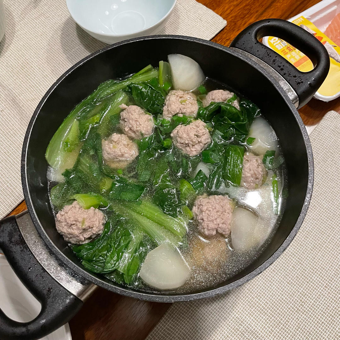 萝卜丸子汤