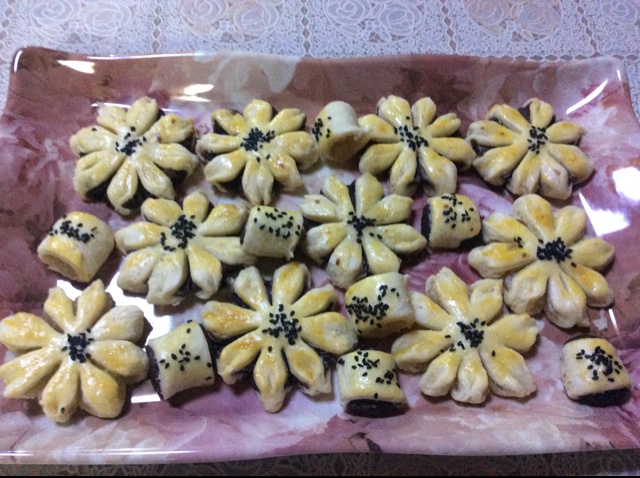 中式点心－豆沙菊花酥