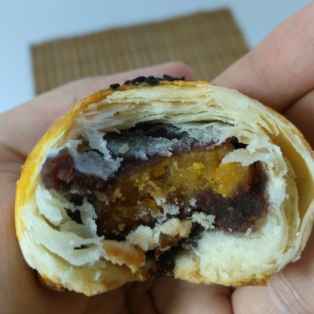 蛋黄酥~紫薯、抹茶、原味~花好月圆，中秋快乐~内附一次做六色蛋黄酥方法~