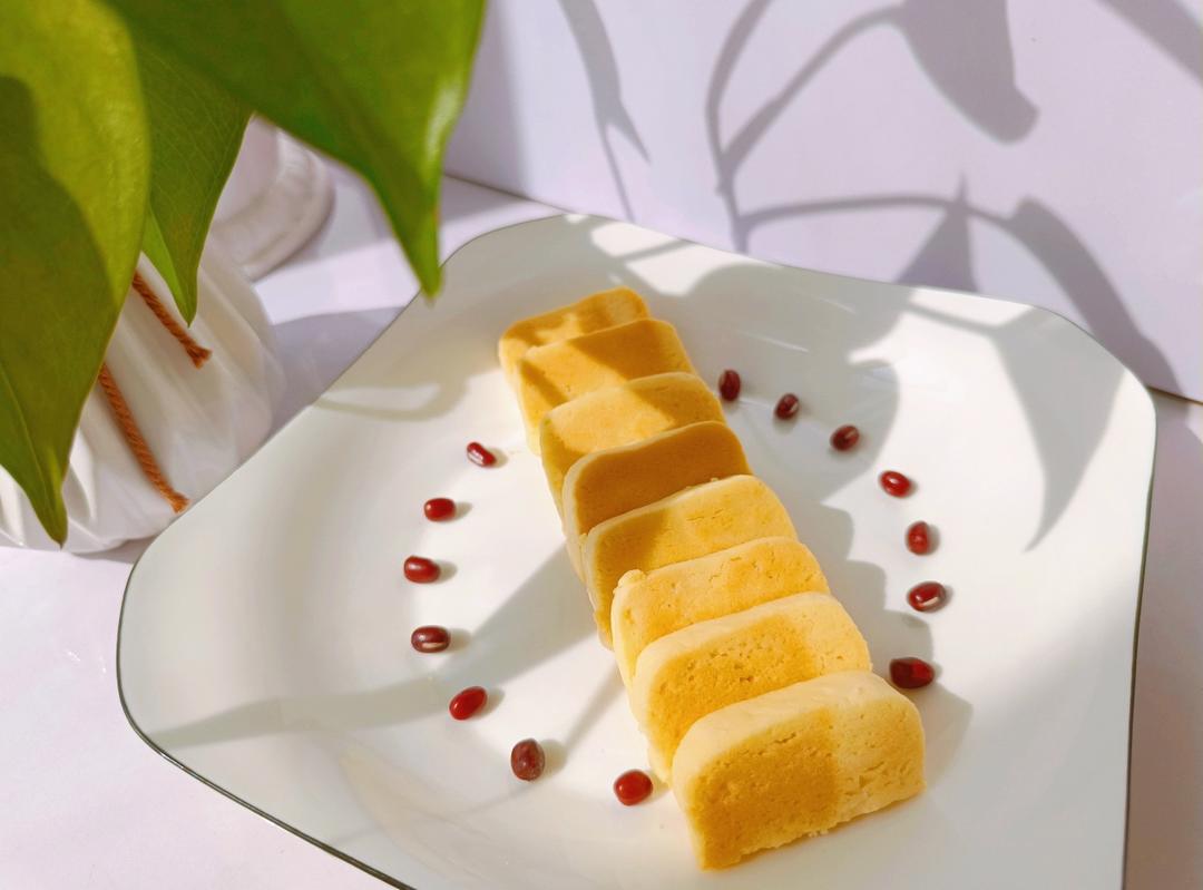 极简风炼奶小饼干