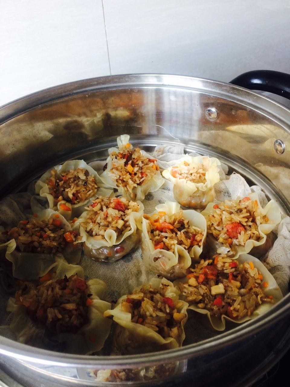 饺子皮咸蛋黄烧麦