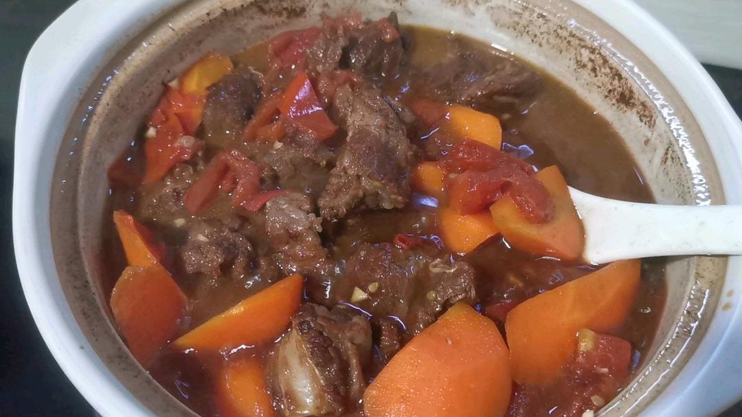 番茄土豆炖牛腩