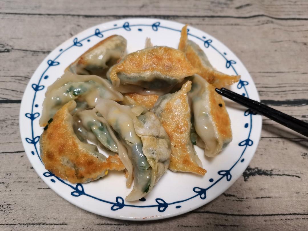 韭菜鸡蛋煎饺