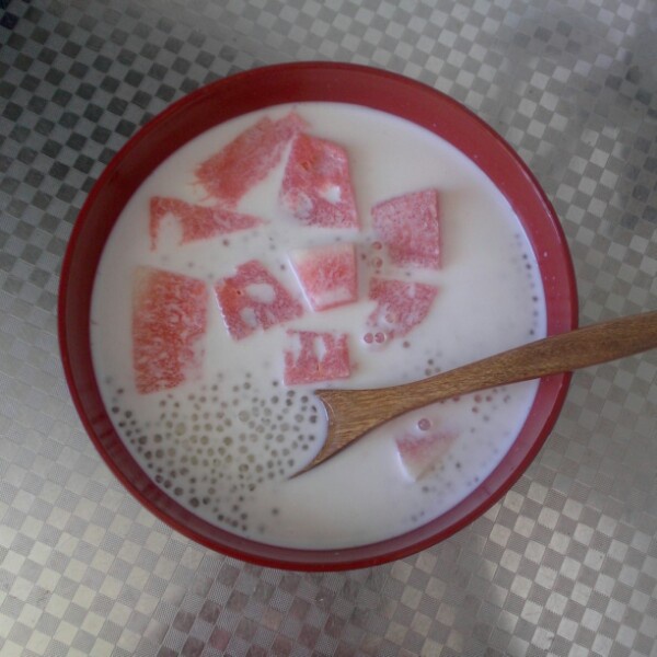 水果西米露