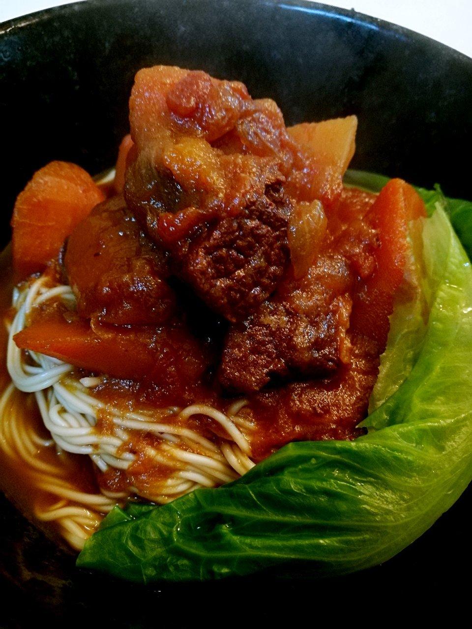 一个话唠包教包会的香浓红烩牛腩