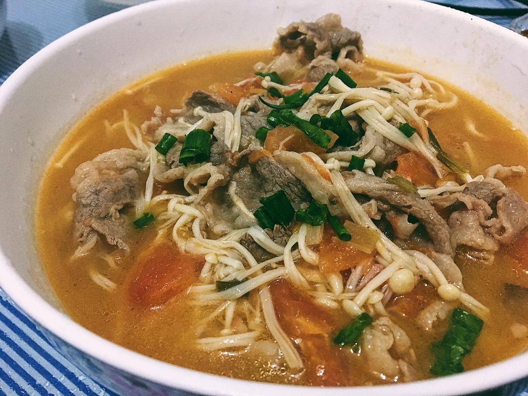 番茄肥牛金针菇