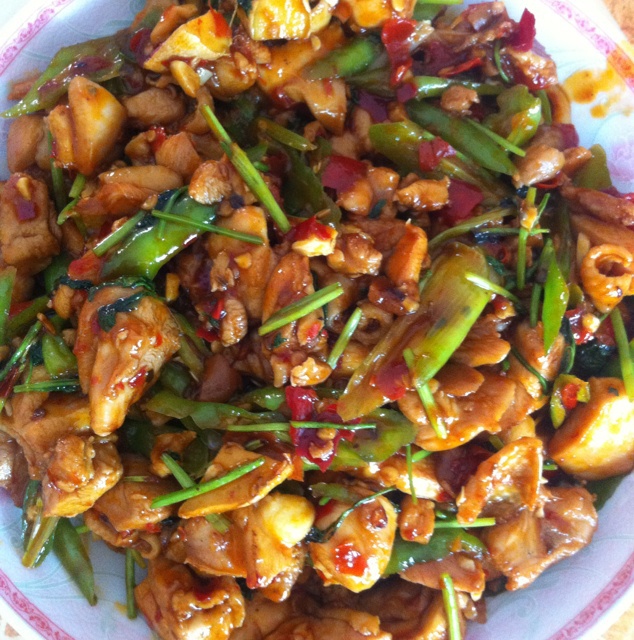 青椒辣酱炒鸡腿肉