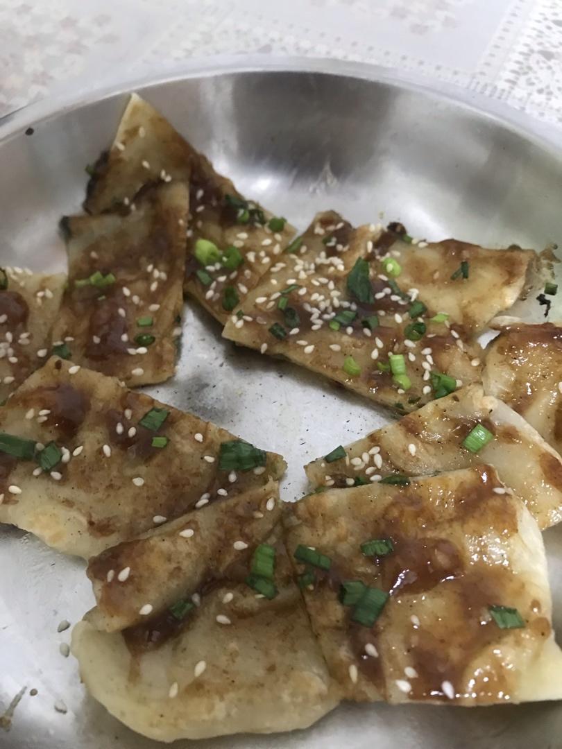 葱油饼（面粉吸水量不一样、水慢慢加）