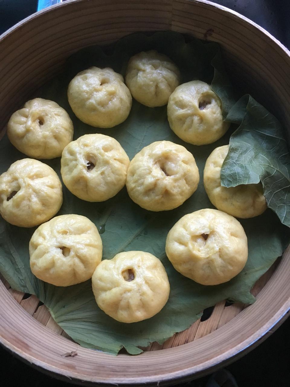 酱肉包子