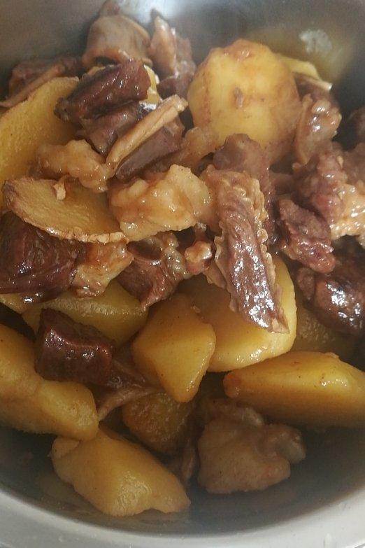 土豆炖牛肉