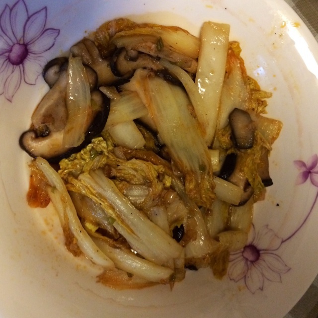 娃娃菜炒香菇