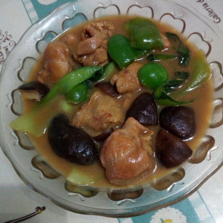 香菇炖鸡