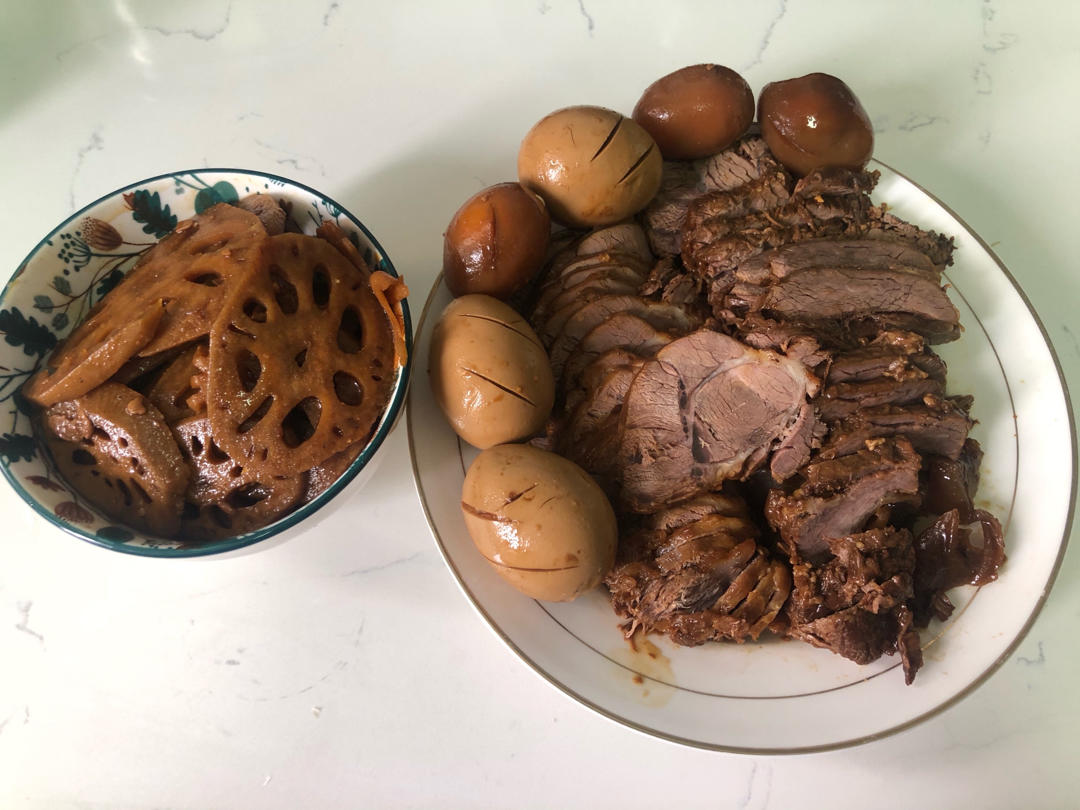 酱牛腱子肉~~（附酱猪腱子肉和卤鸡蛋做法）