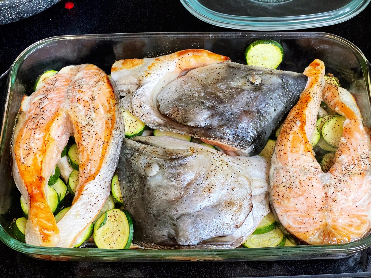 快手菜——日式杂菜烤三文鱼的做法