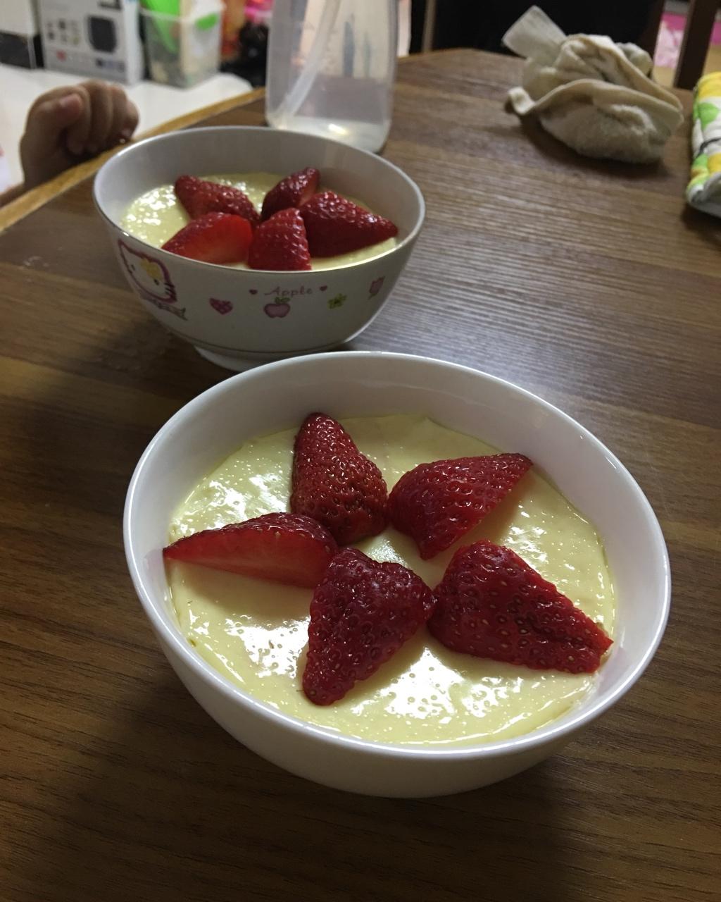 ★DIY草莓蛋奶布丁