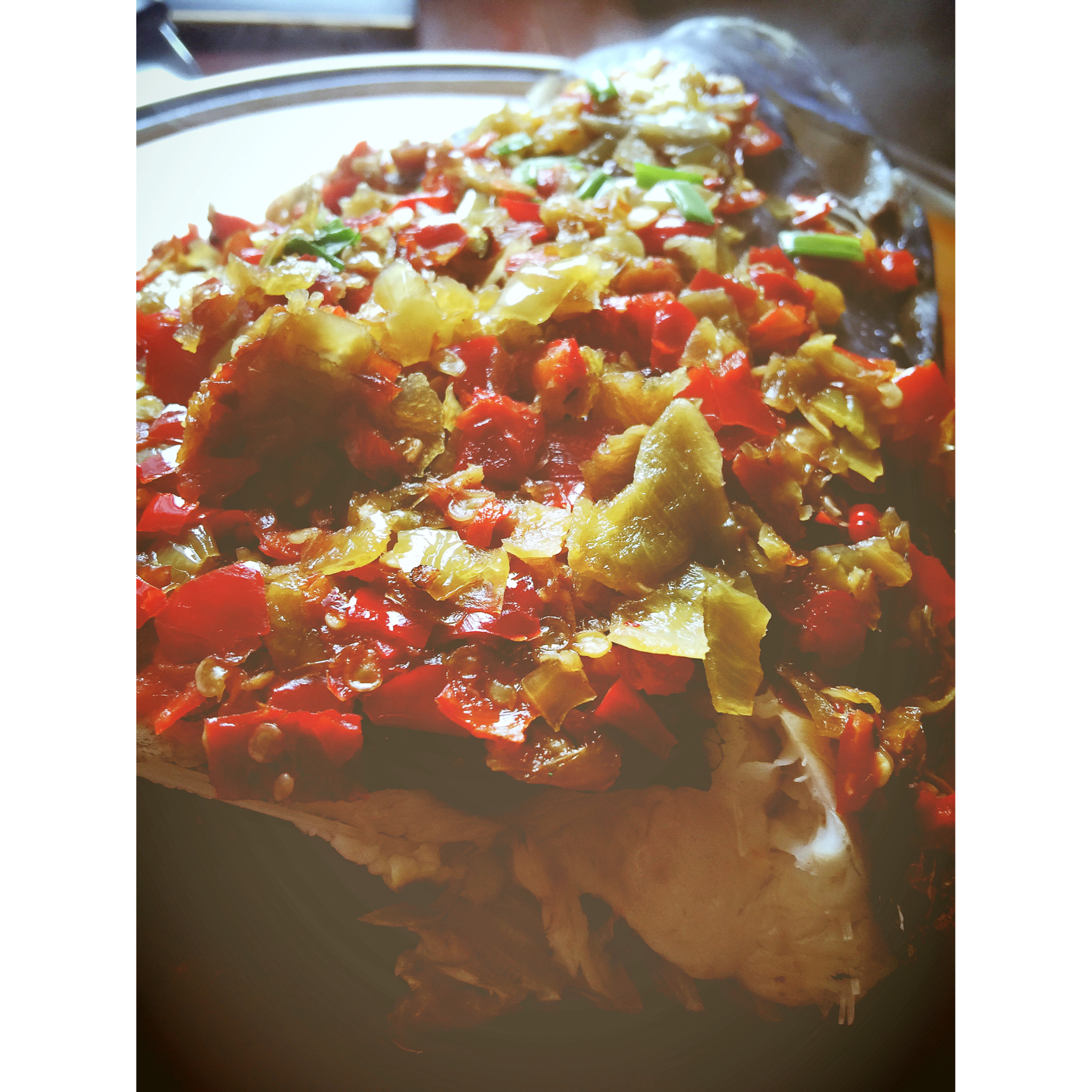 剁椒鱼头｜一条视频