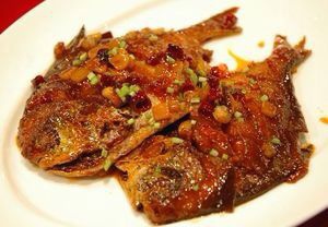 家常红烧鲳鱼