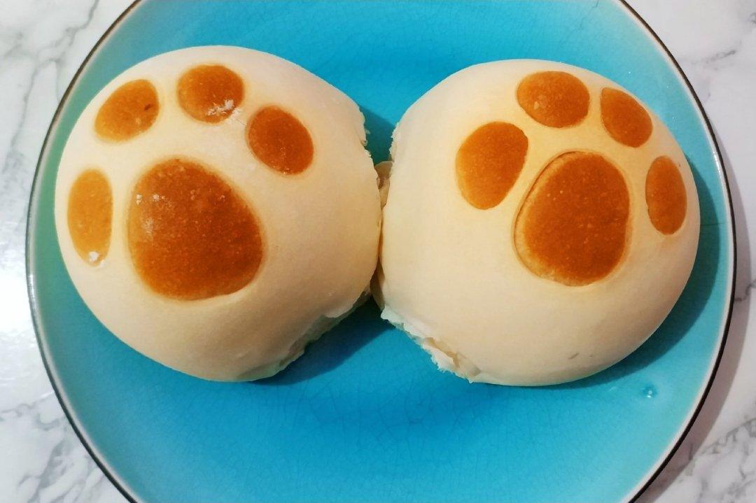猫爪椰蓉面包——欧克皮的简单装饰