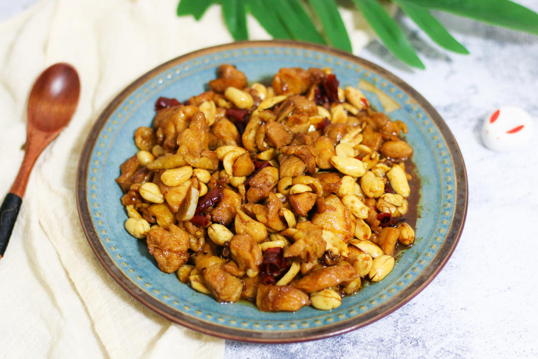 快手宫保鸡丁的做法