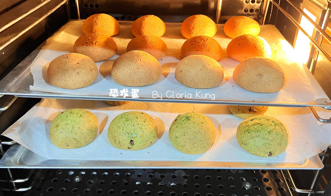 #零失败#一次做多口味：原味/巧克力/抹茶蔓越莓/肉松麻薯面包恐龙蛋