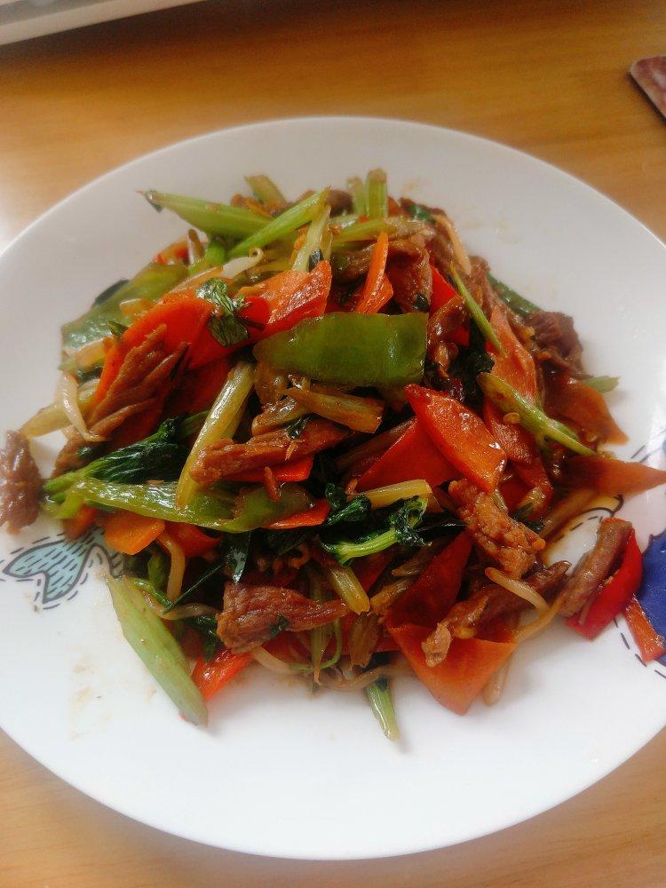 家常小炒黄牛肉