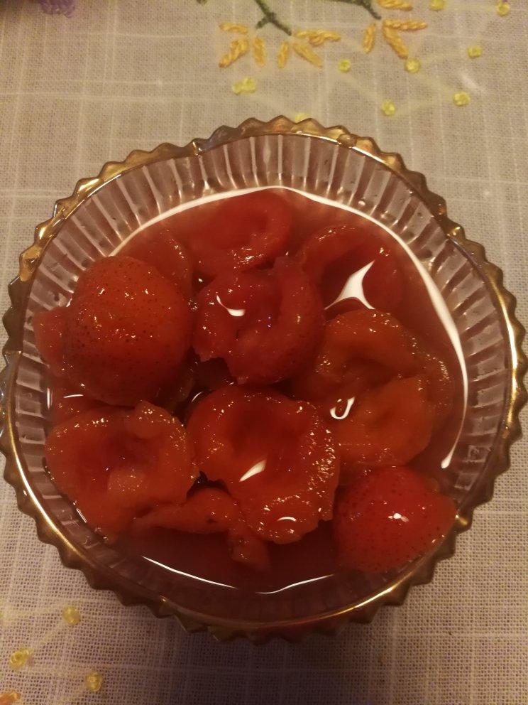 根本吃不够的山楂罐头