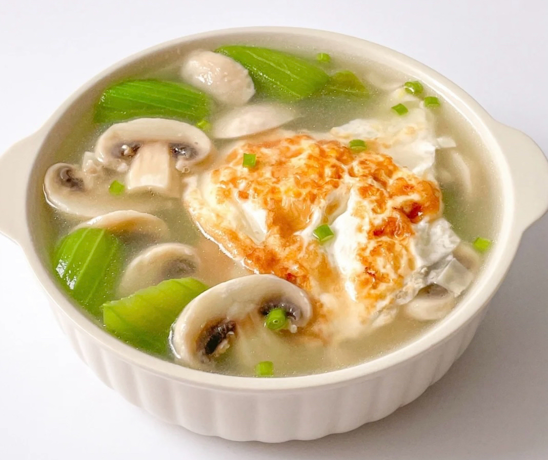 丝瓜口蘑三鲜汤的做法