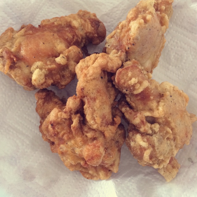 韩式炸鸡配啤酒（内含两种酱汁做法）