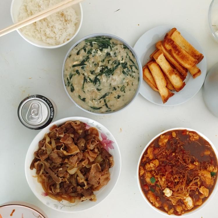 肥牛饭 比吉野家还好吃