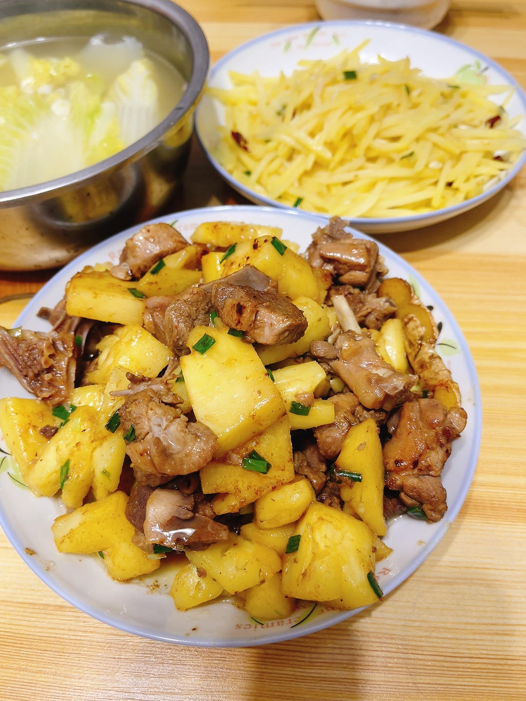 菠萝炒鸭