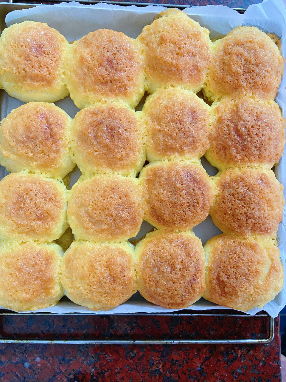 一次发酵同样松软的椰蓉小面包