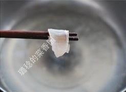 果粒浇汁鲈鱼的做法 步骤10