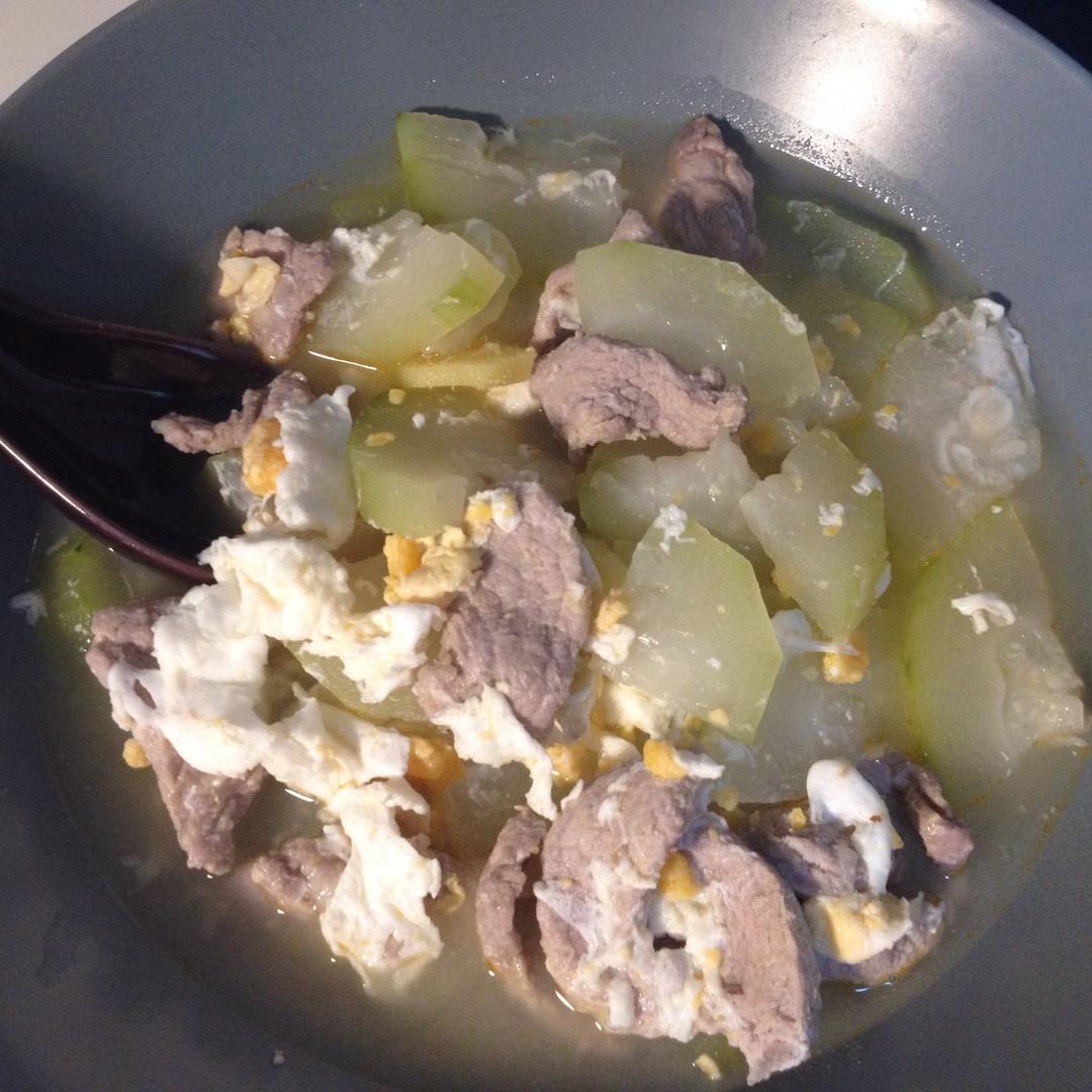 花漾奏者做的咸蛋肉片节瓜(毛瓜)汤