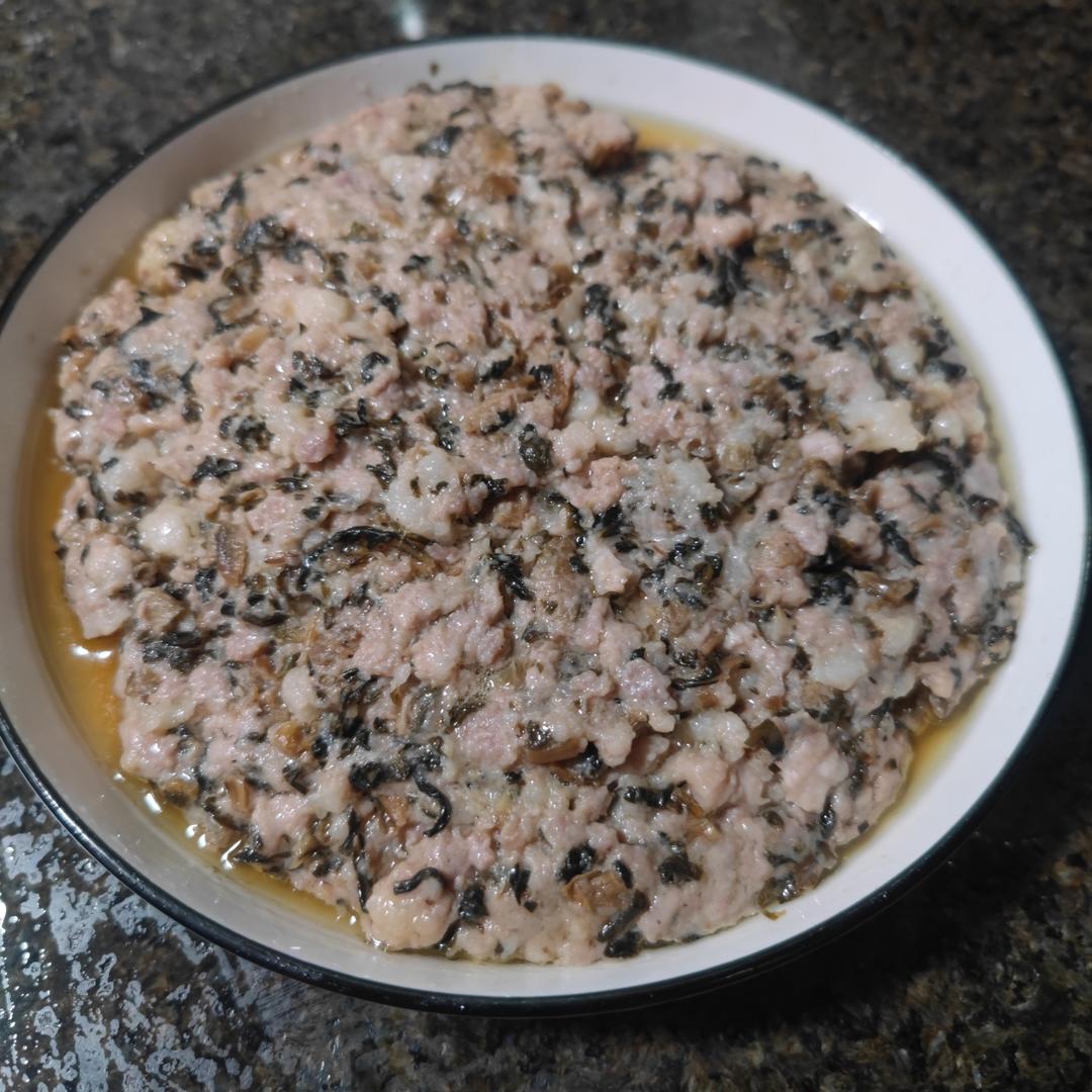 梅菜干肉饼