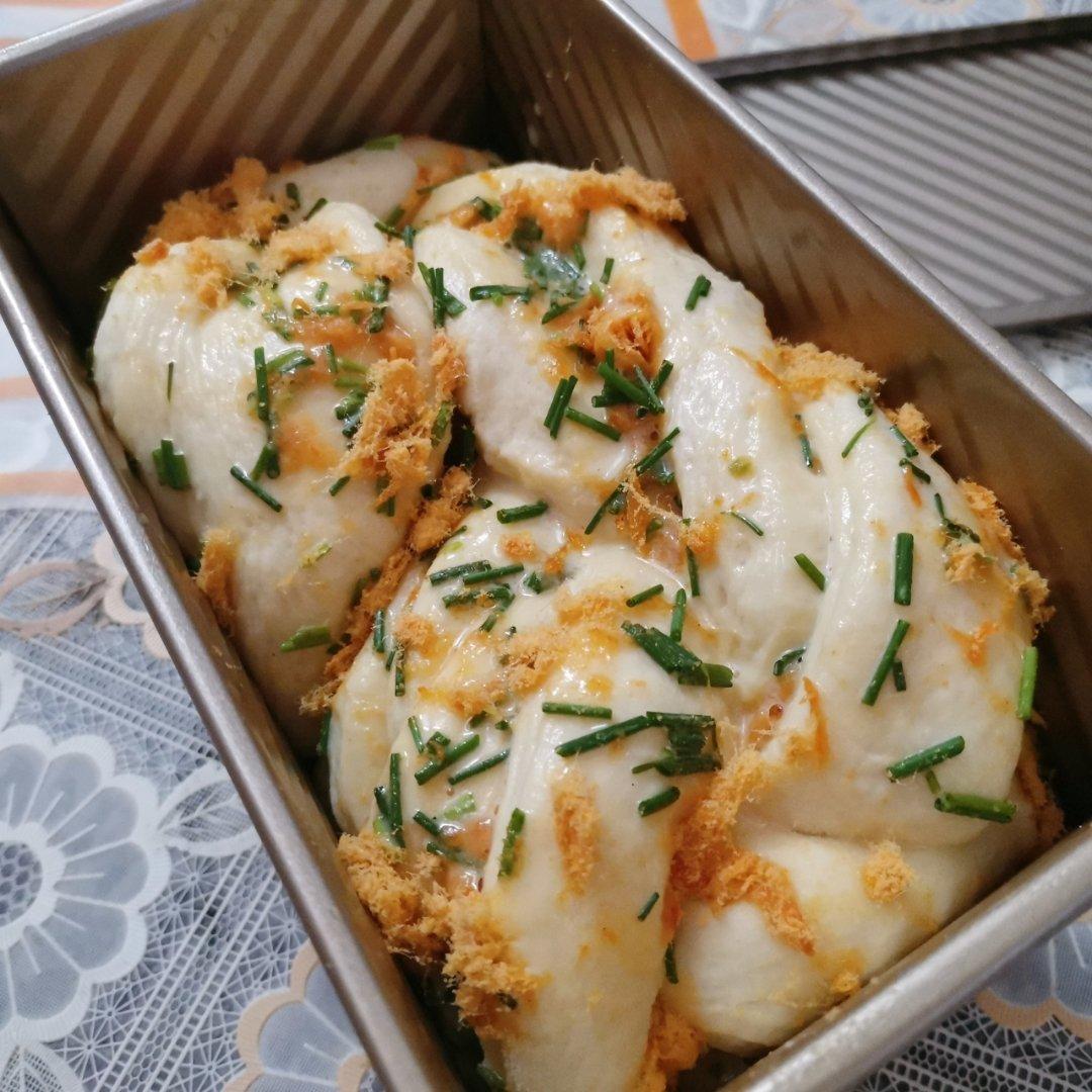 香葱肉松手撕吐司