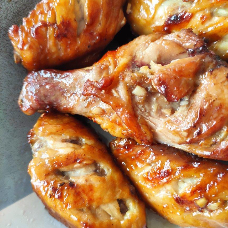 外焦里嫩的蒜香鸡翅