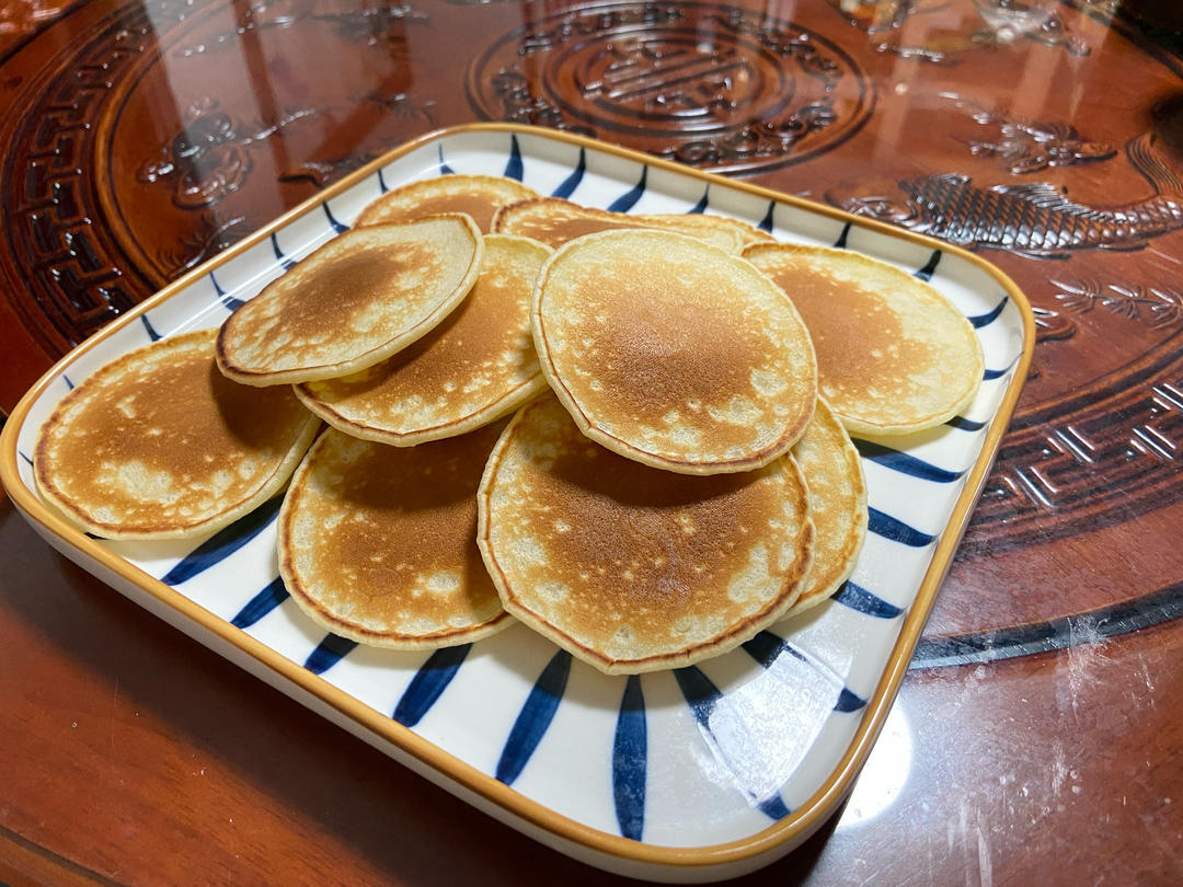 松饼（酒店配方，家里平底锅就可以做，小朋友最爱）