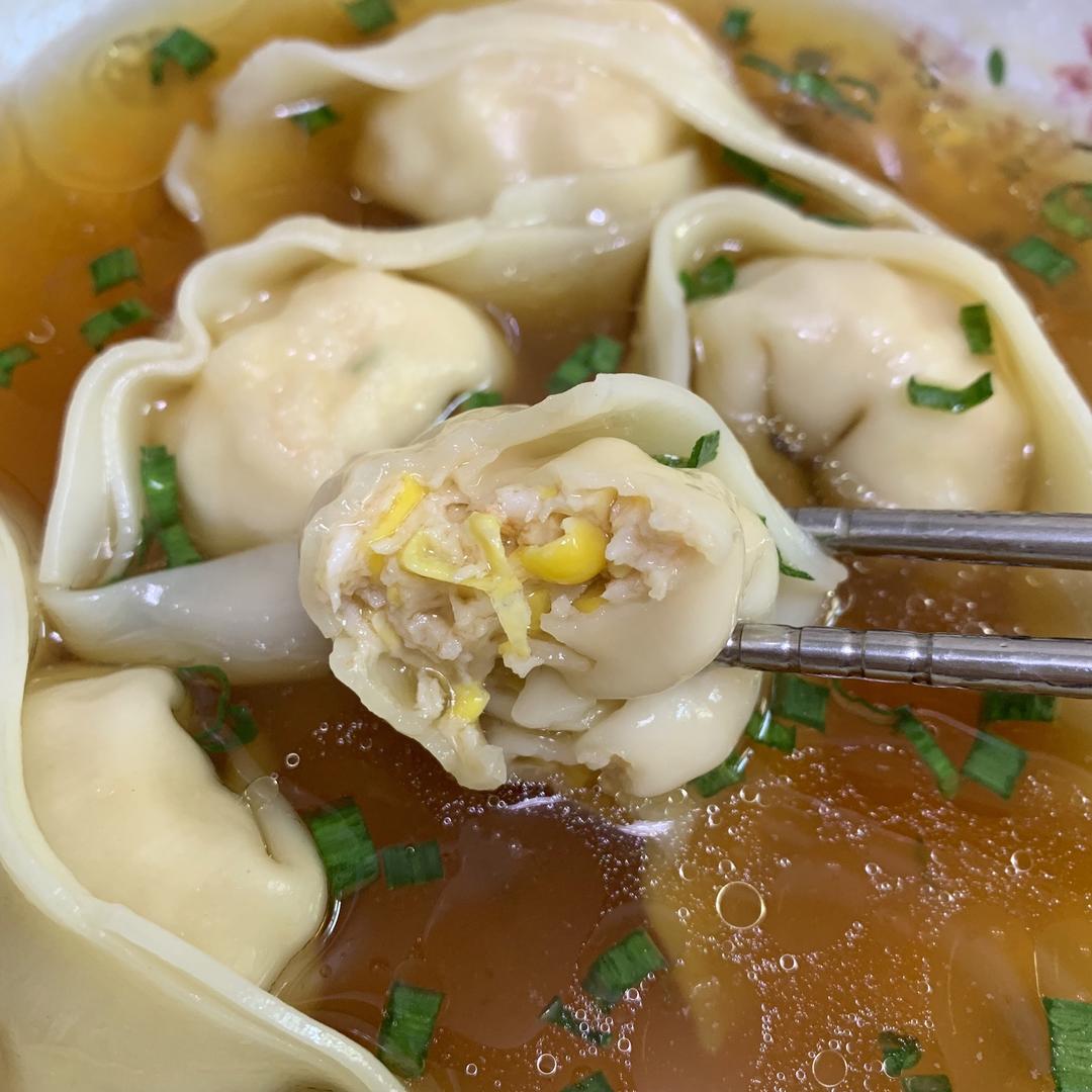 94玉米虾仁猪肉馅馄饨的做法