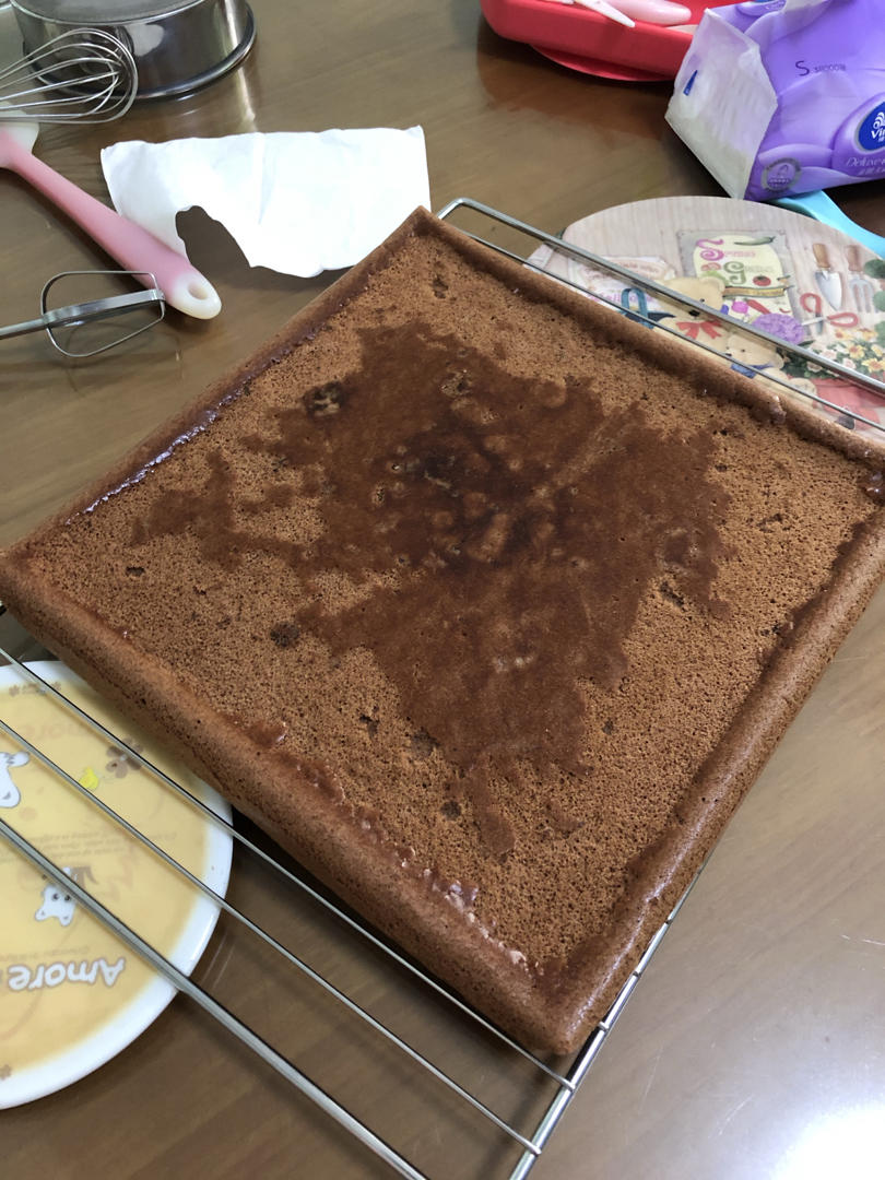 超浓郁卷不裂的巧克力蛋糕卷