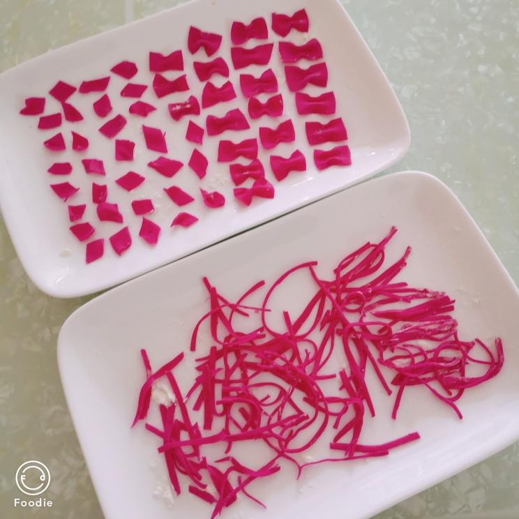 宝宝辅食火龙果面面