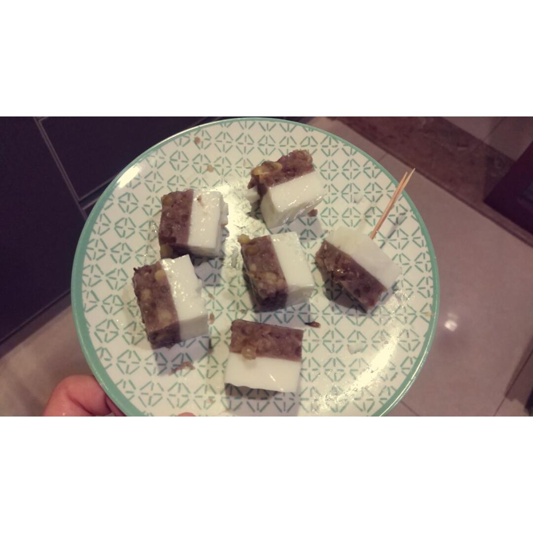 牛奶椰汁红豆糕
