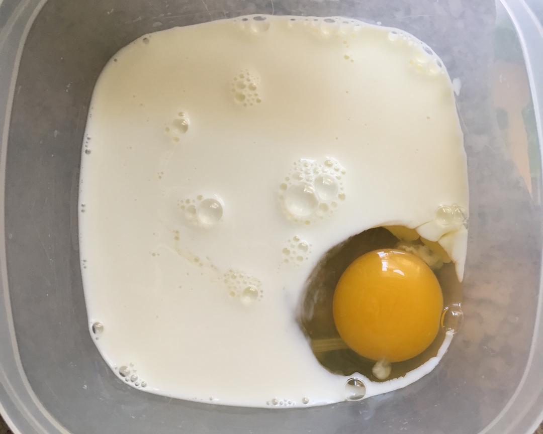 纯奶手撕吐司的做法 步骤1