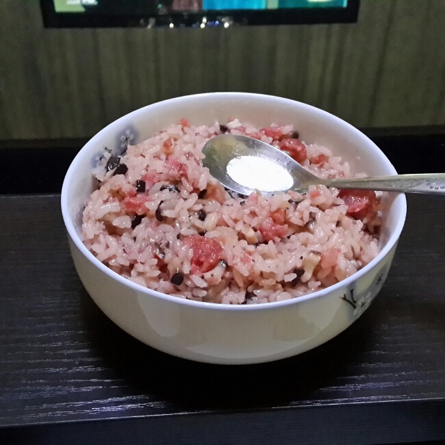 电饭锅版香菇腊肠饭