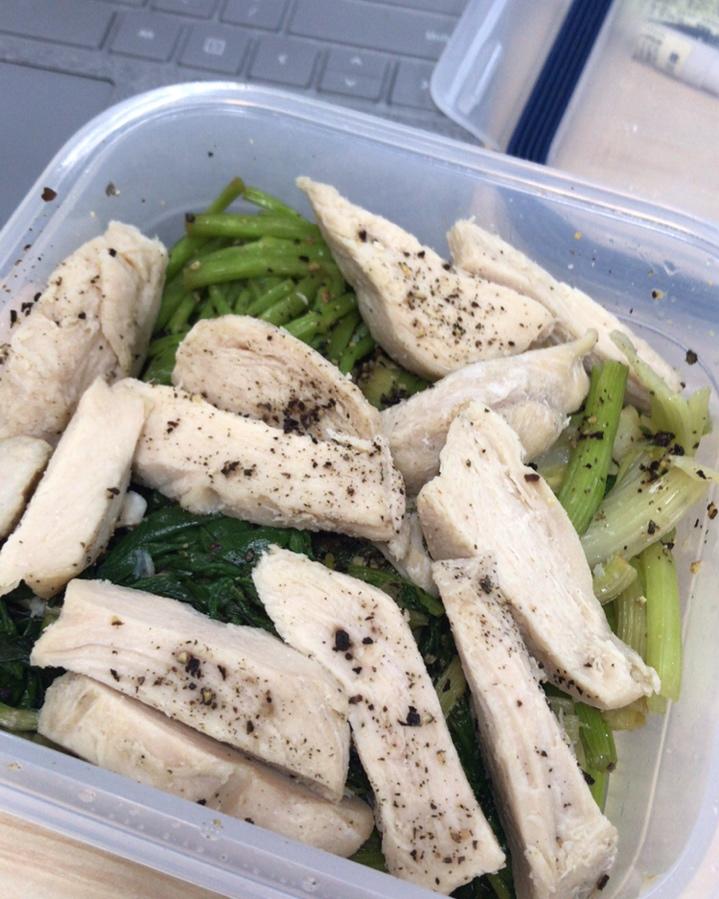 小呀么小便当