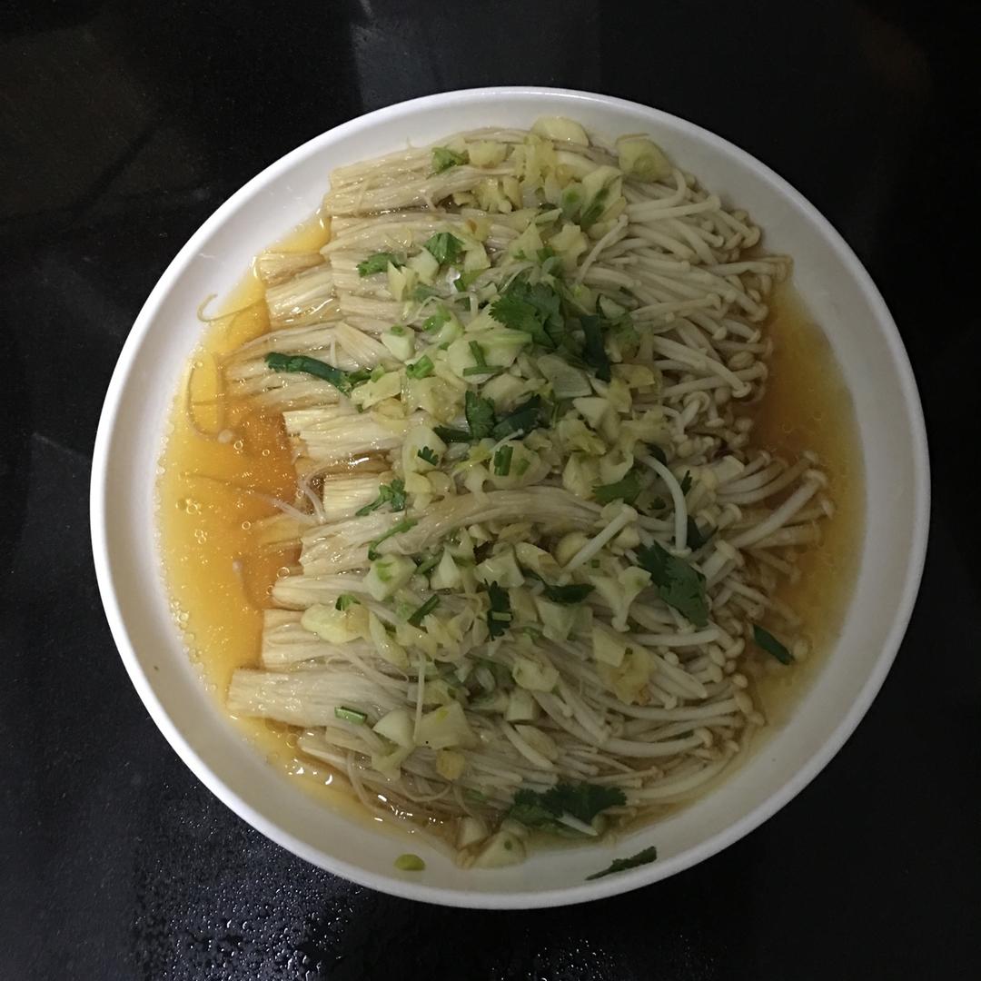 蒜蓉蒸金针菇