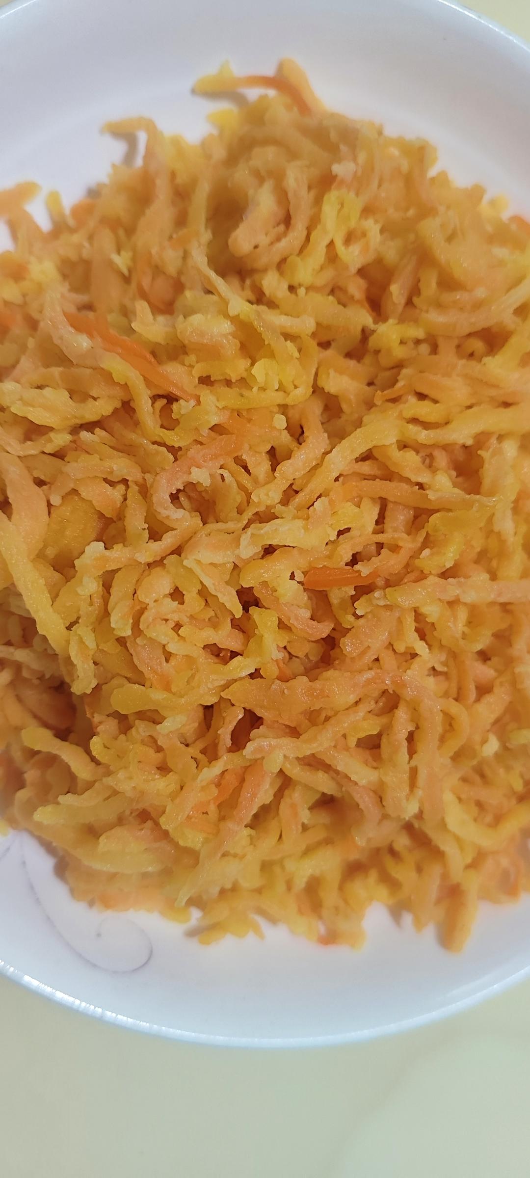 河南蒸菜 蒸胡萝卜丝