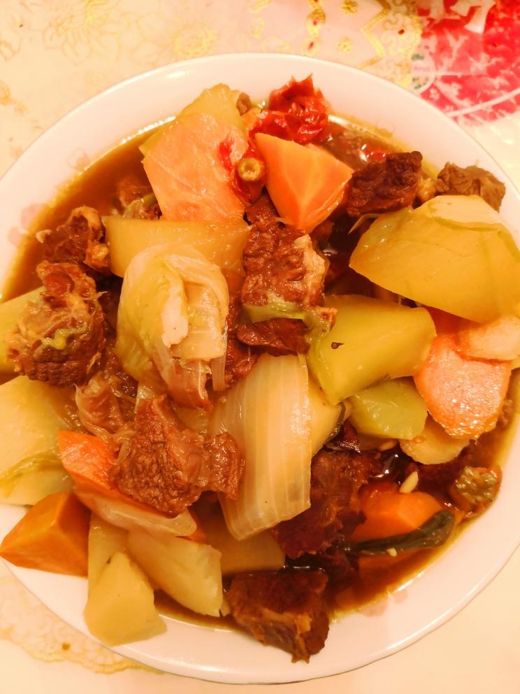 牛肉炖土豆