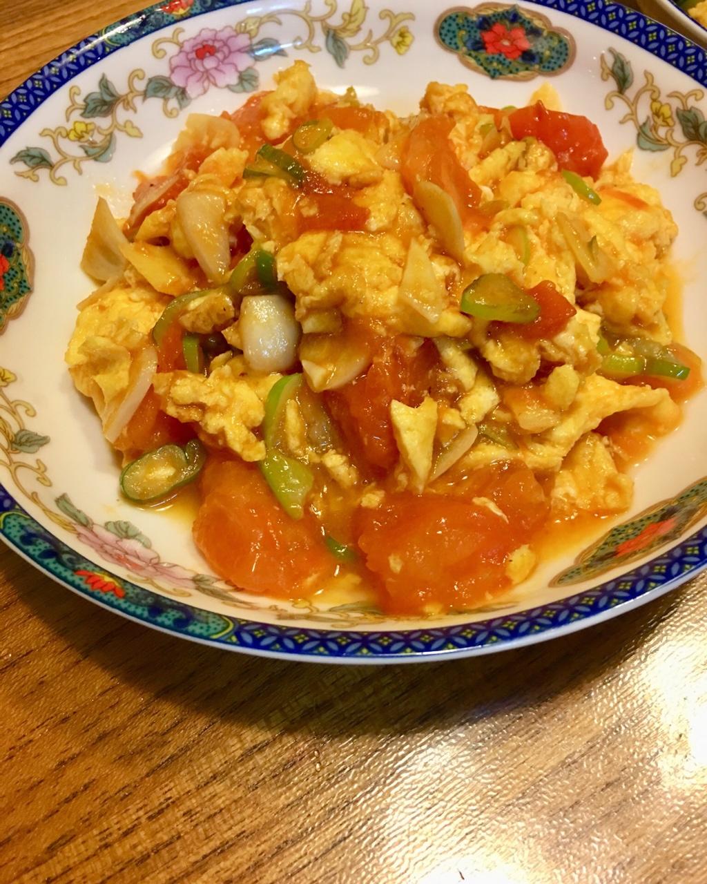 wm亮做的西红柿炒鸡蛋