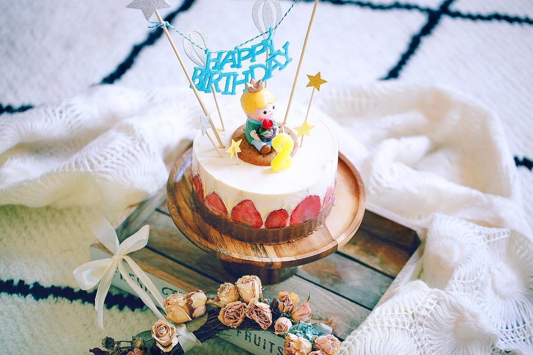 巧克力草莓慕斯蛋糕