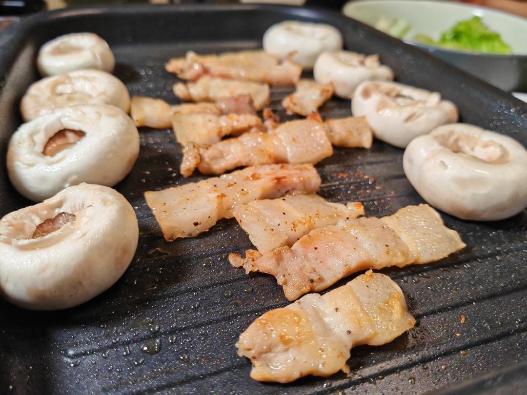 好吃，烤它！烤口蘑